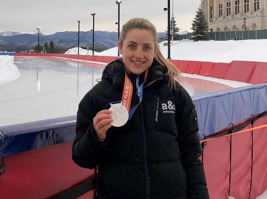 Medaille zum Abschluss sehr versöhnlich